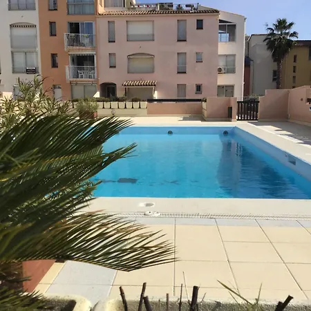 Avec Piscine شقة *